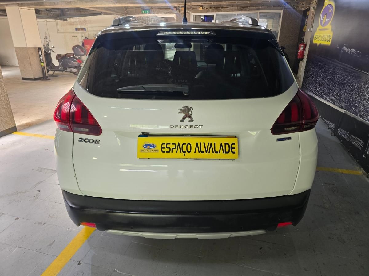 peugeot-2008-2016-gasolina-1199cc