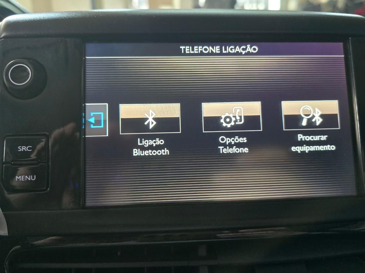 peugeot-2008-2016-gasolina-1199cc