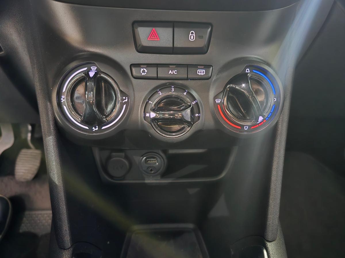 peugeot-208-2012-gasolina-1199cc