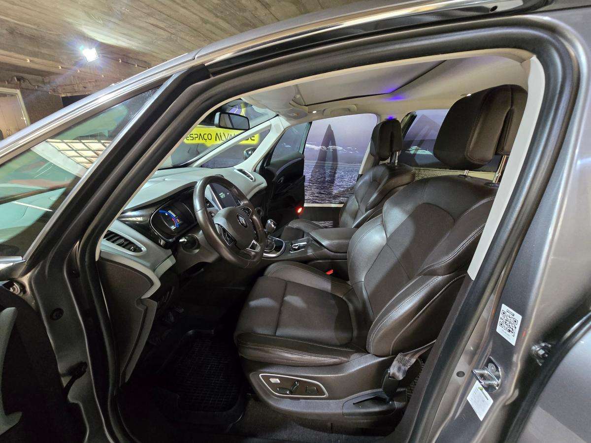 renault-espace-2016-diesel-1598cc
