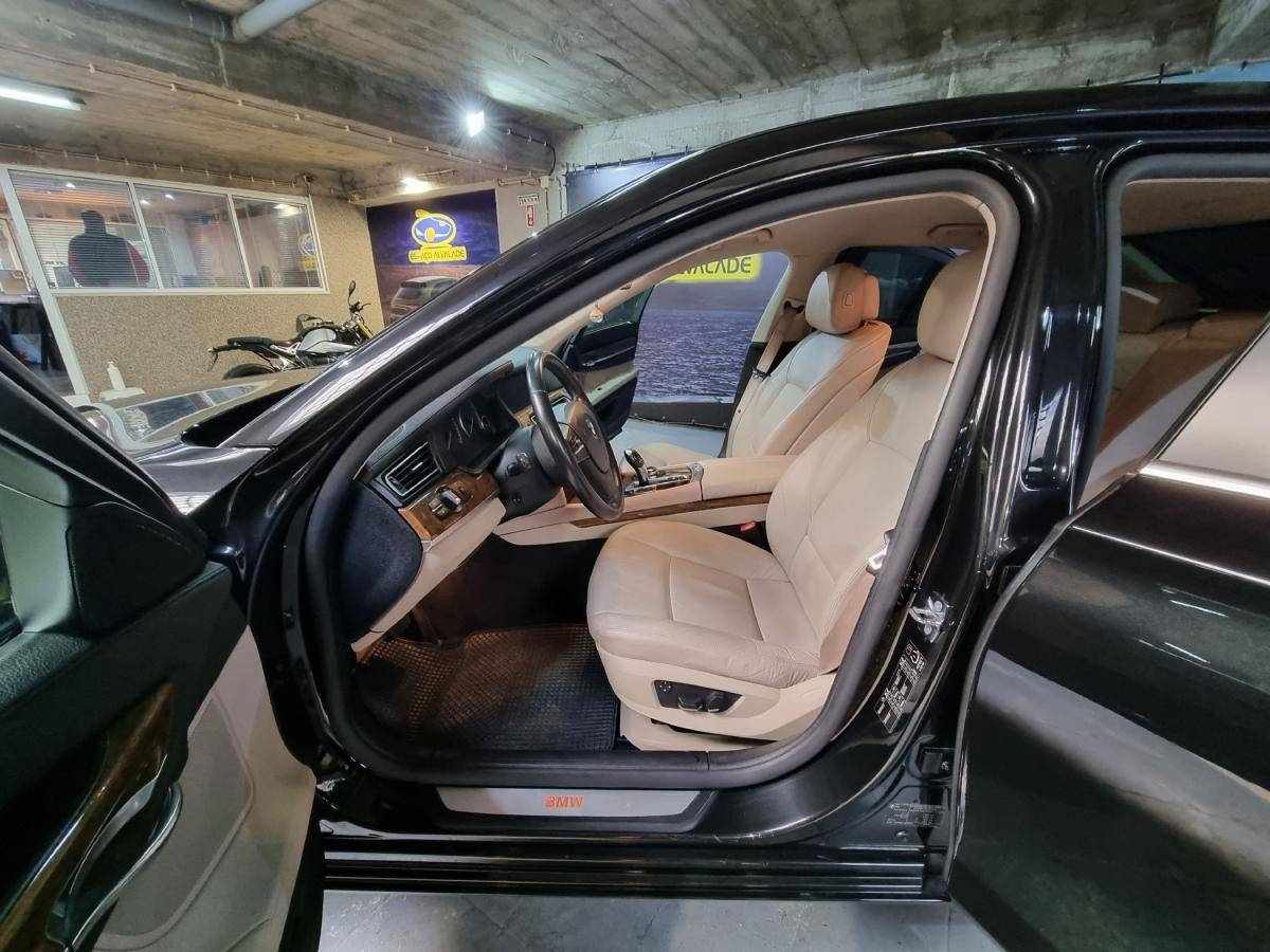bmw-serie-7-2008-diesel-2993cc