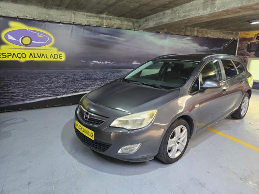 opel-astra-sport-tourer-2011-diesel-1686cc