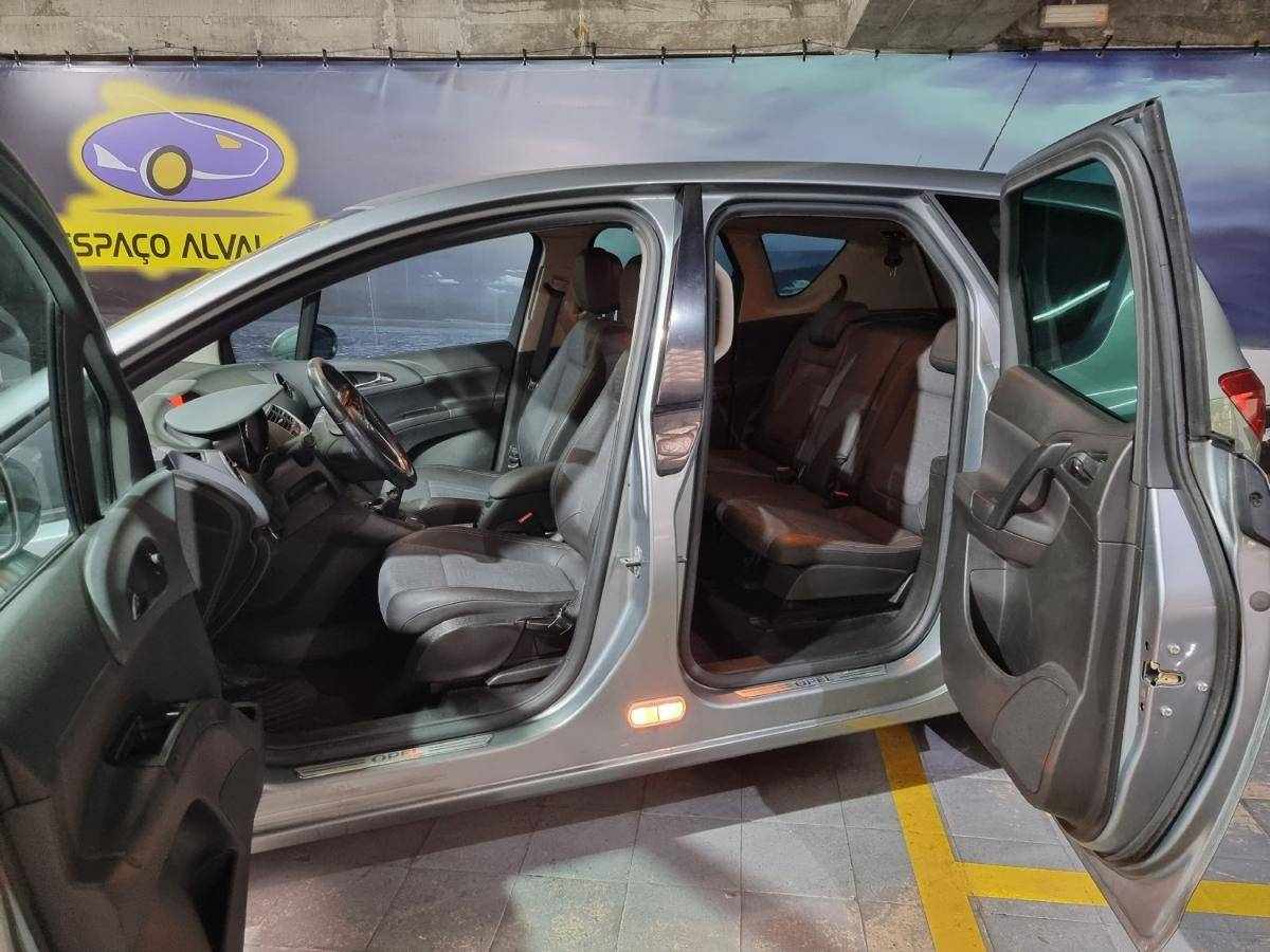 opel-meriva-2011-diesel-1248cc