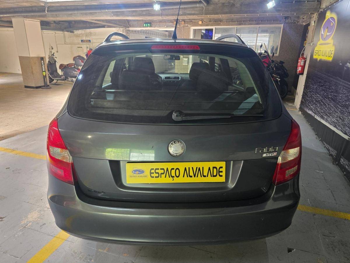 skoda-fabia-break-2008-gasolina-1198cc