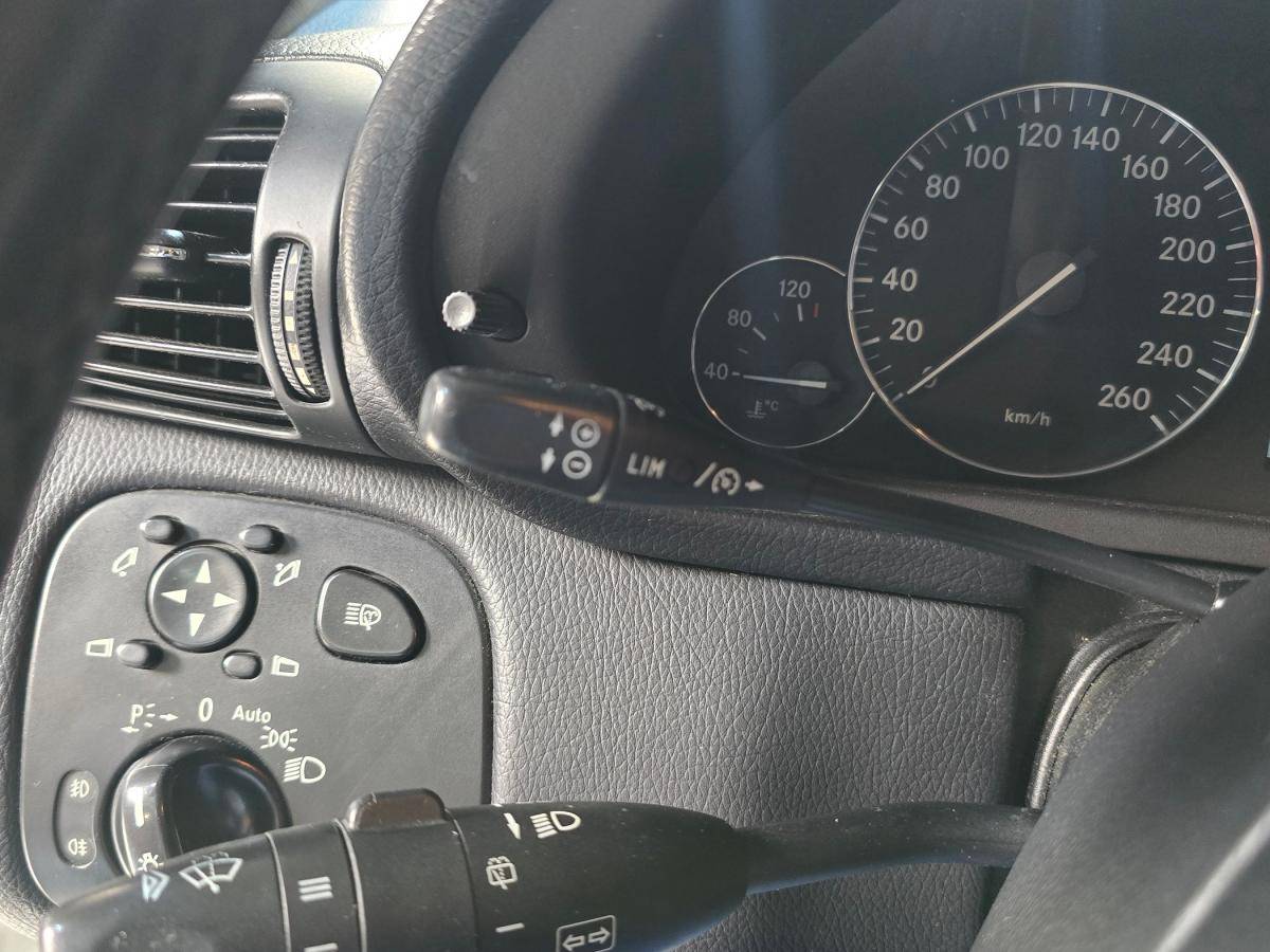 mercedes-benz-classe-c-2004-diesel-2685cc