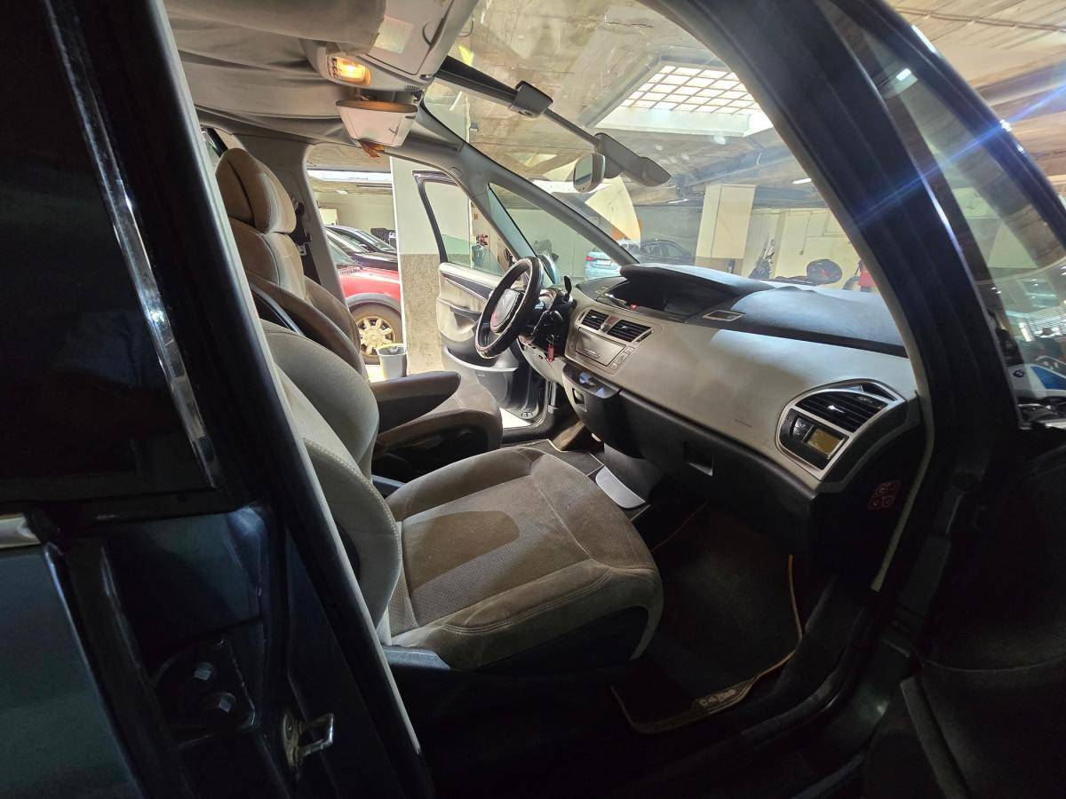 citroen-c4-grand-picasso-2009-diesel-1560cc