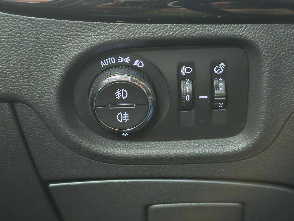 opel-astra-sport-tourer-2016-diesel-1598cc