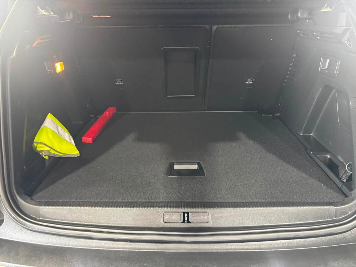 peugeot-3008-2023-gasolina-1199cc