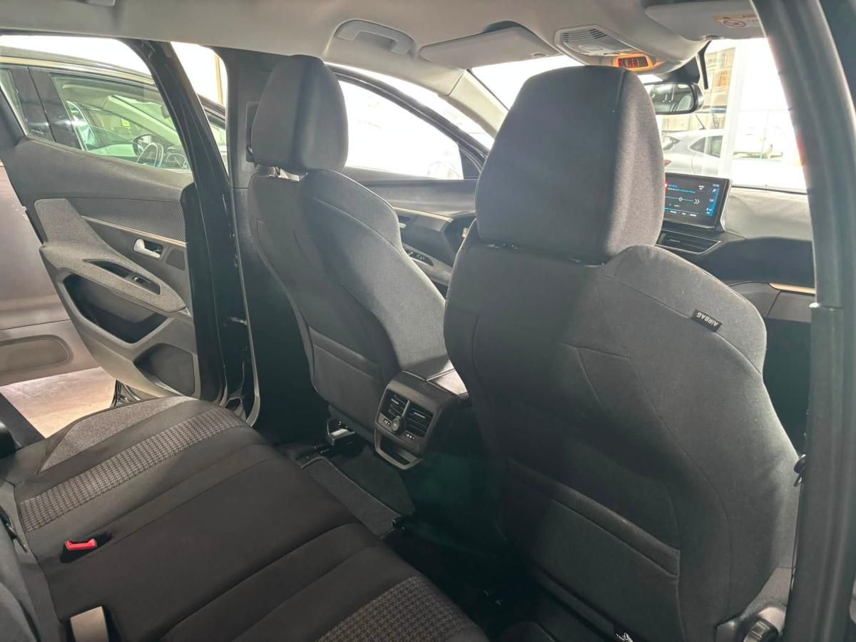 peugeot-3008-2022-gasolina-1199cc