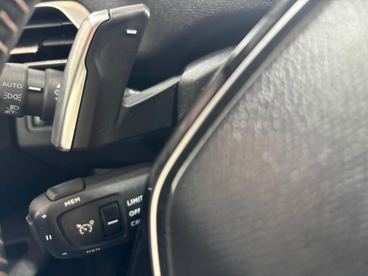 peugeot-3008-2022-gasolina-1199cc