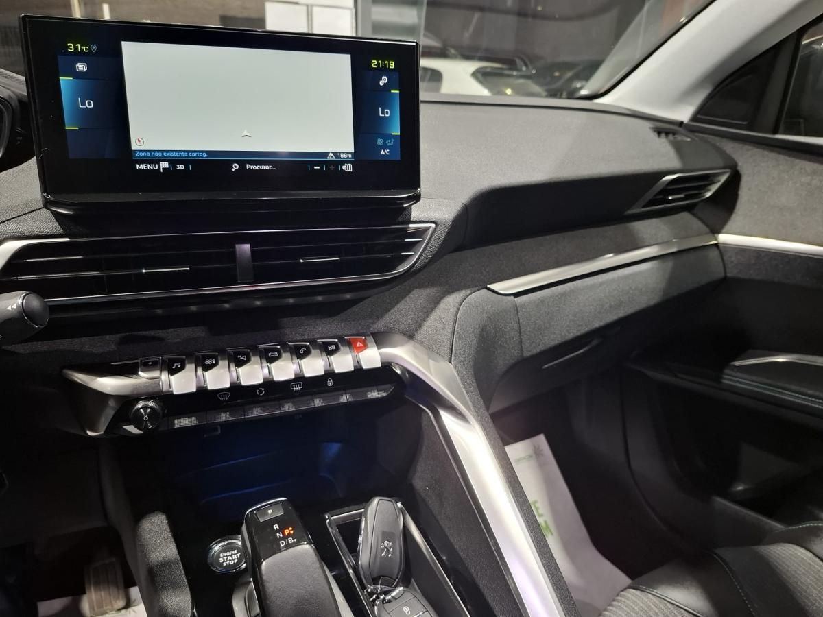 peugeot-3008-2022-hibrido-a-gasolina-1598cc