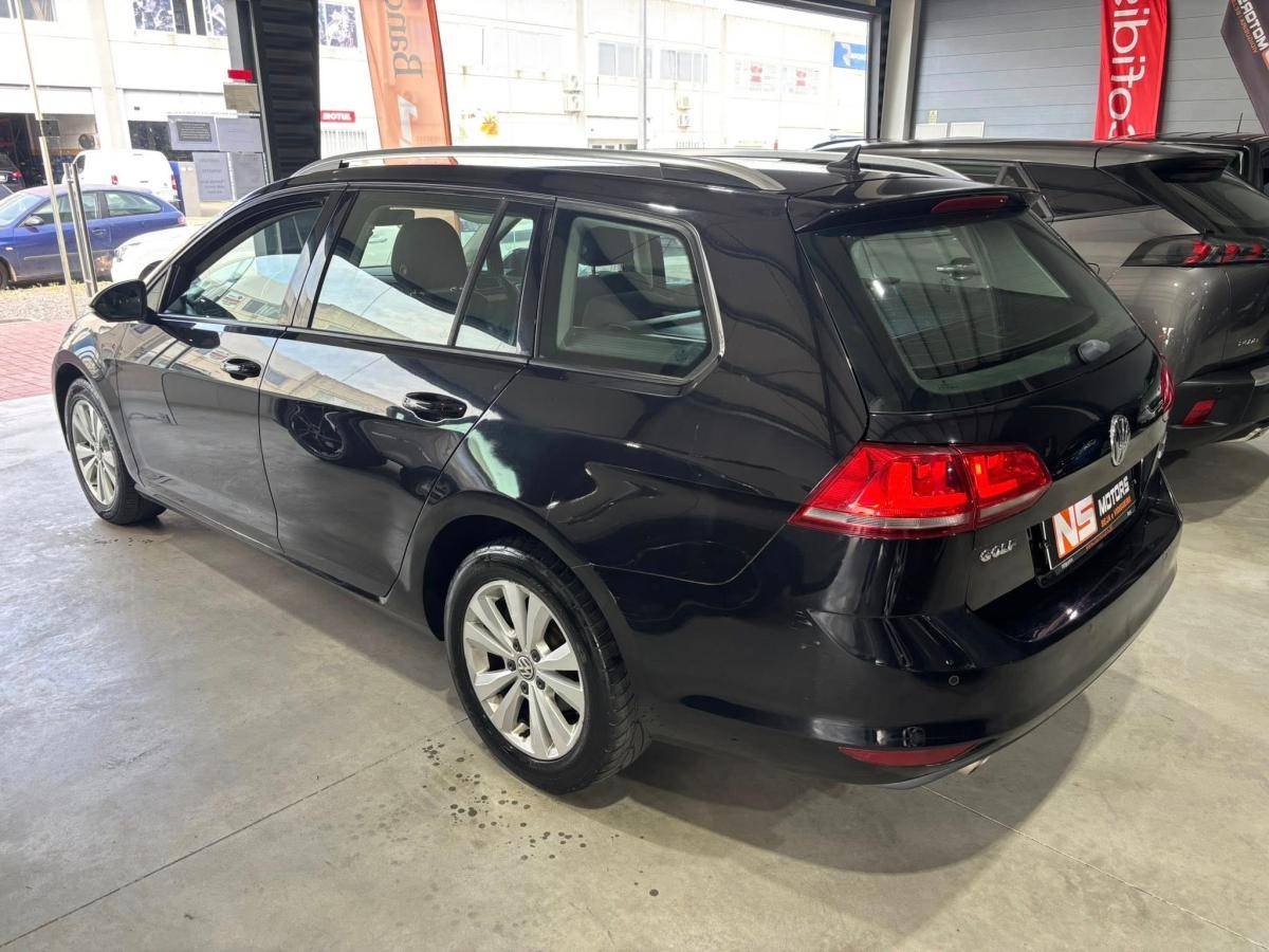 volkswagen-golf-variant-2016-diesel-1598cc