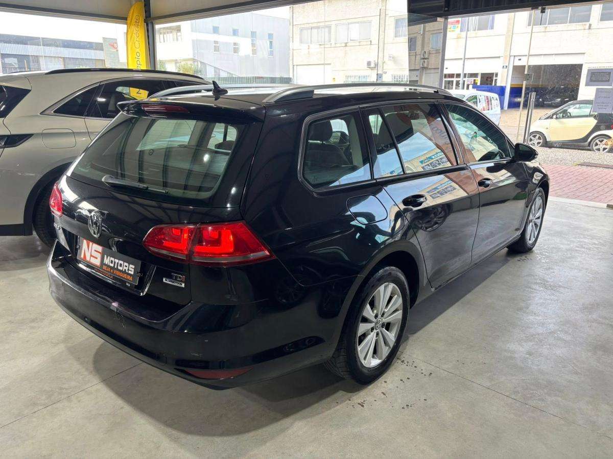 volkswagen-golf-variant-2016-diesel-1598cc