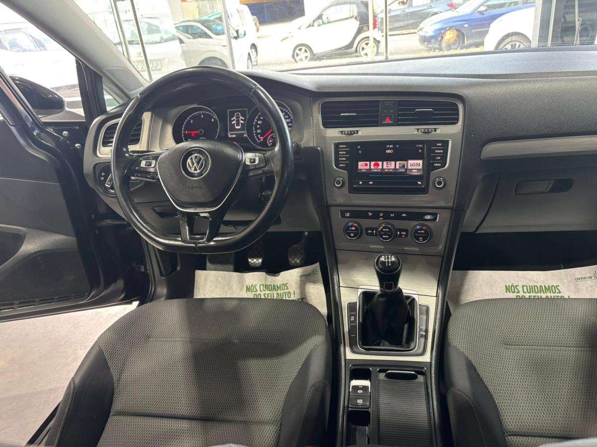 volkswagen-golf-variant-2016-diesel-1598cc