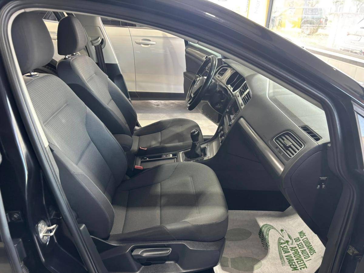 volkswagen-golf-variant-2016-diesel-1598cc