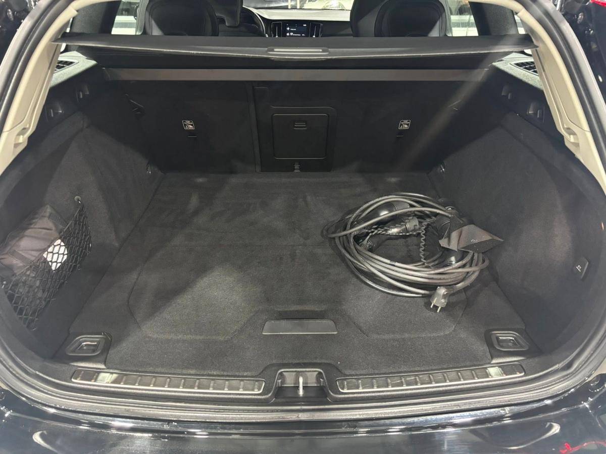 volvo-v60-2021-hibrido-a-gasolina-1969cc