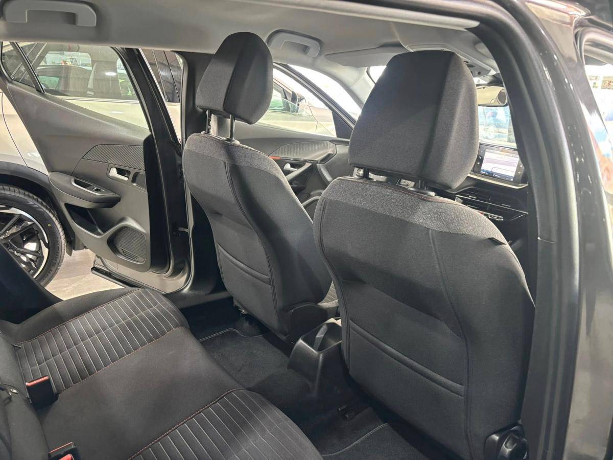 peugeot-2008-2021-gasolina-1199cc
