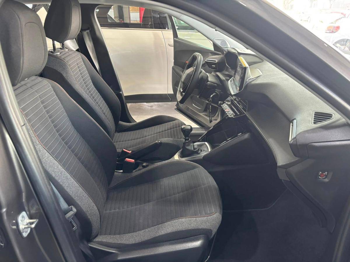 peugeot-2008-2021-gasolina-1199cc