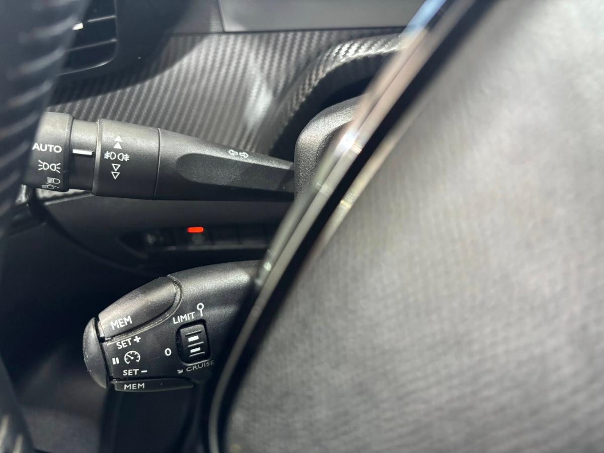 peugeot-2008-2021-gasolina-1199cc