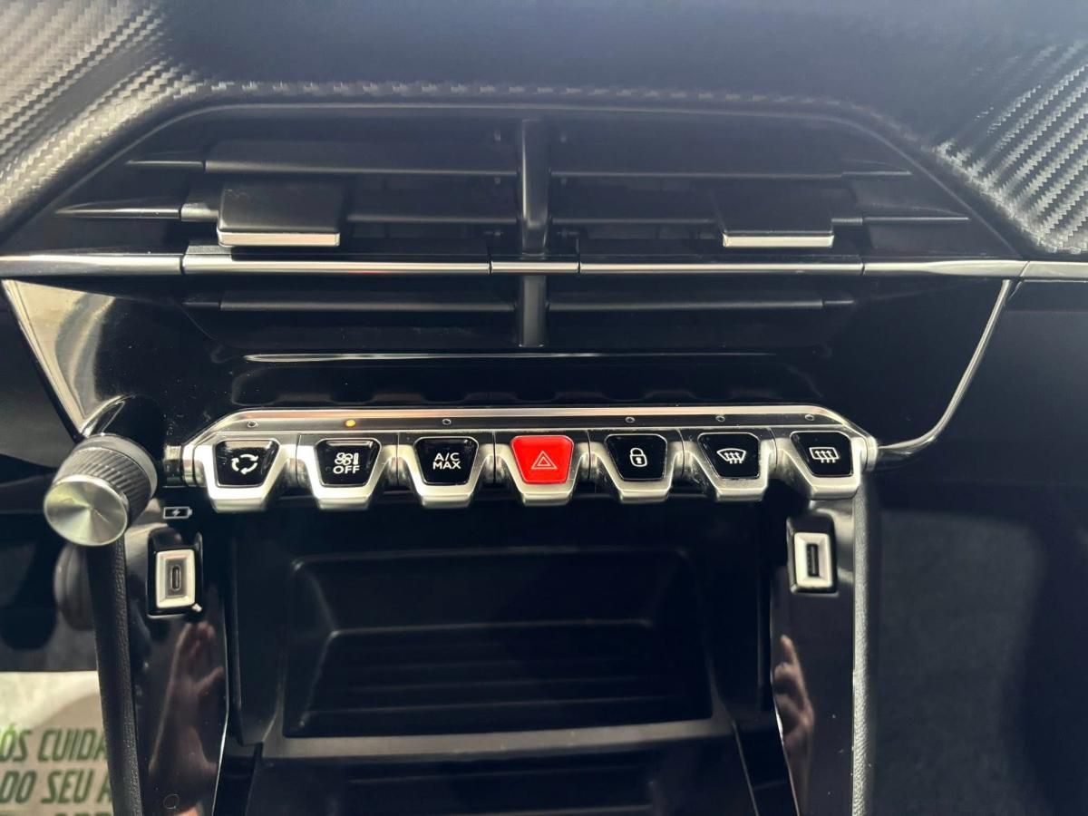 peugeot-2008-2021-gasolina-1199cc