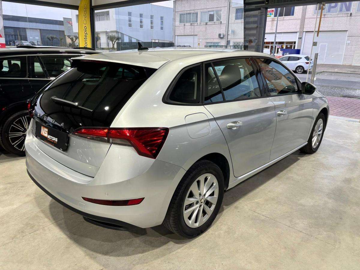 skoda-scala-2023-gasolina-999cc