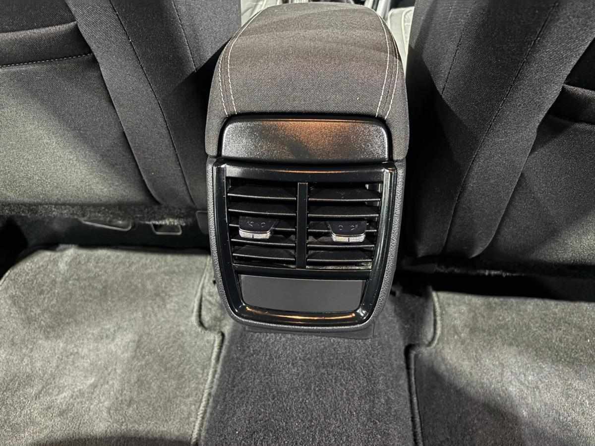 skoda-scala-2023-gasolina-999cc