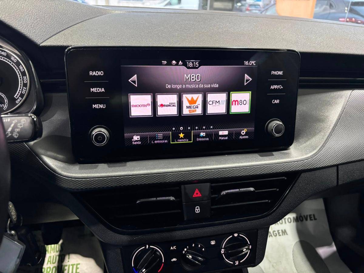 skoda-scala-2023-gasolina-999cc