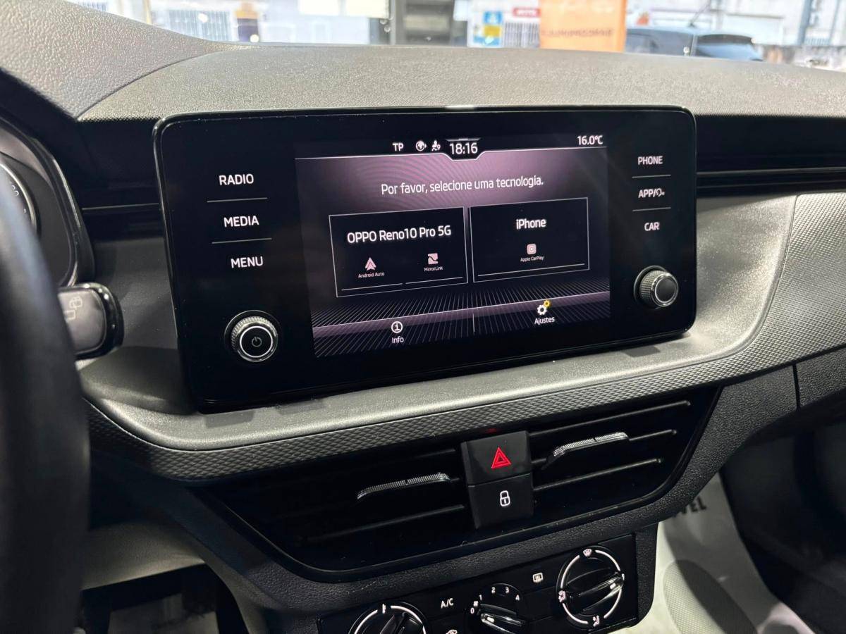 skoda-scala-2023-gasolina-999cc