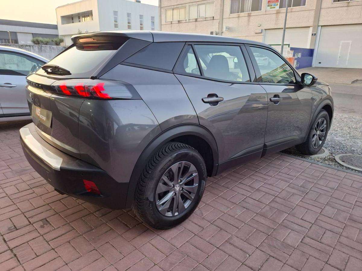 peugeot-2008-2022-gasolina-1199cc