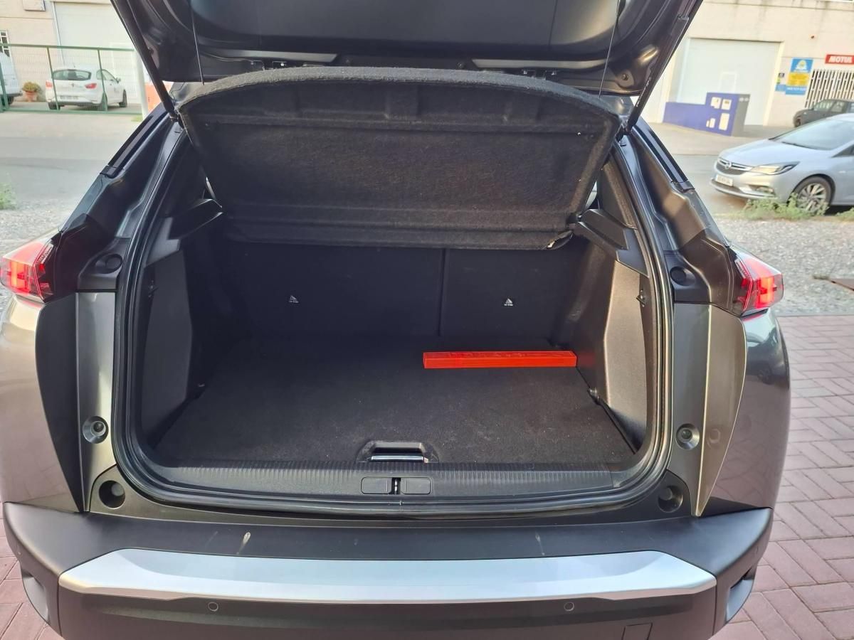 peugeot-2008-2022-gasolina-1199cc