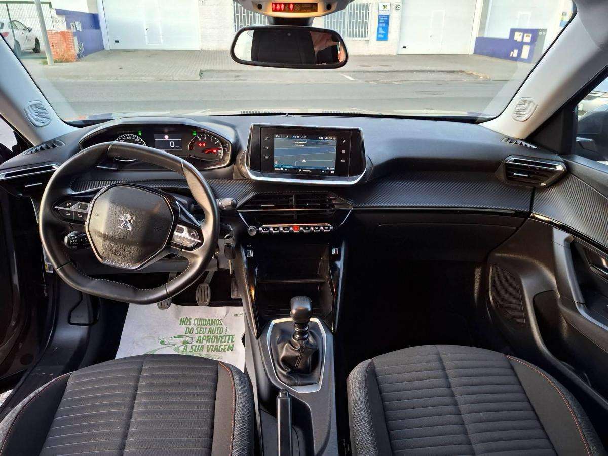 peugeot-2008-2022-gasolina-1199cc