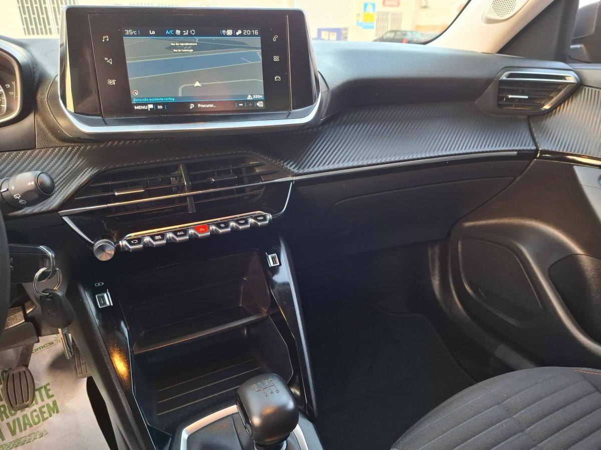 peugeot-2008-2022-gasolina-1199cc