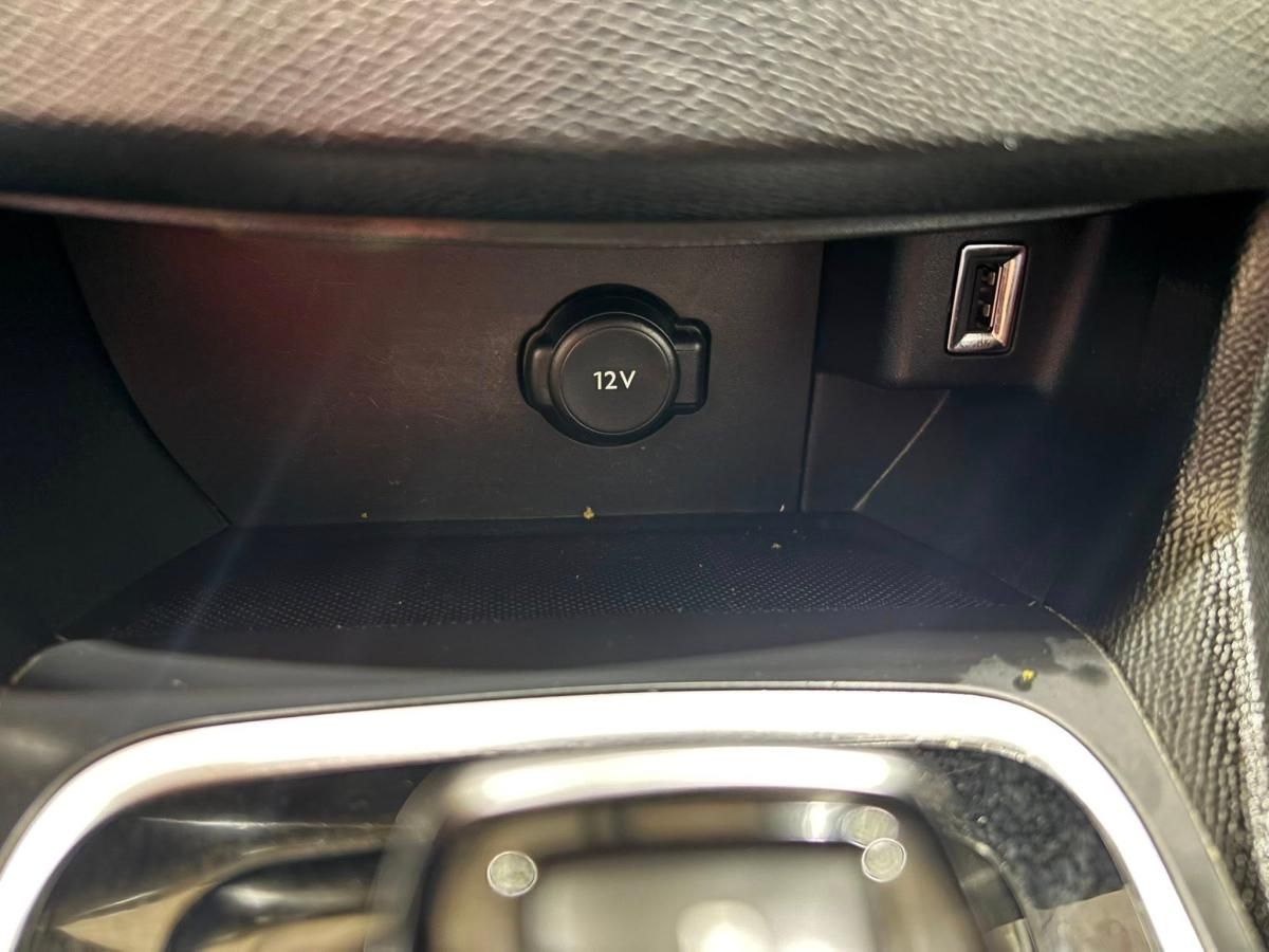 peugeot-308-2021-gasolina-1199cc