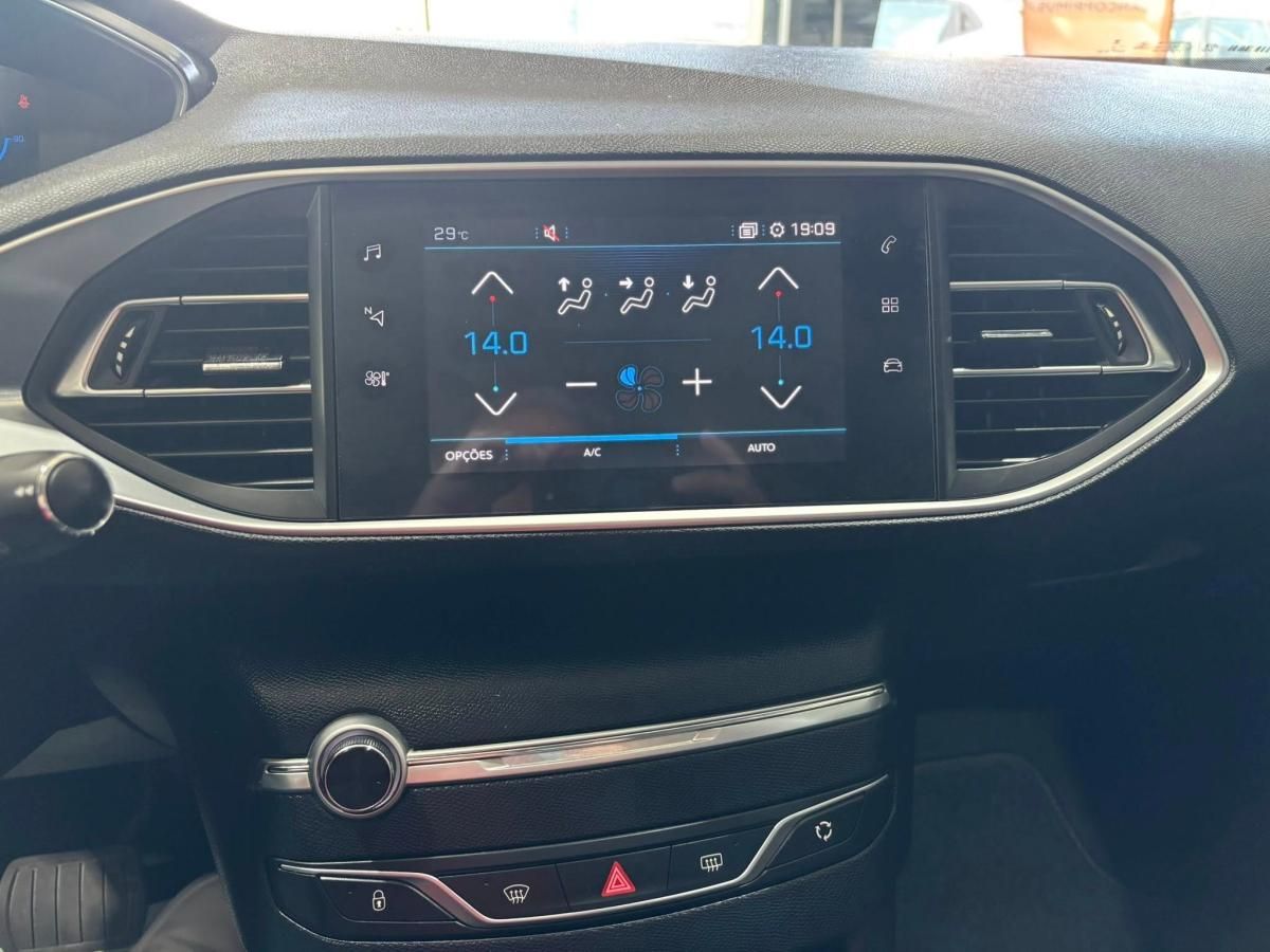 peugeot-308-2021-gasolina-1199cc
