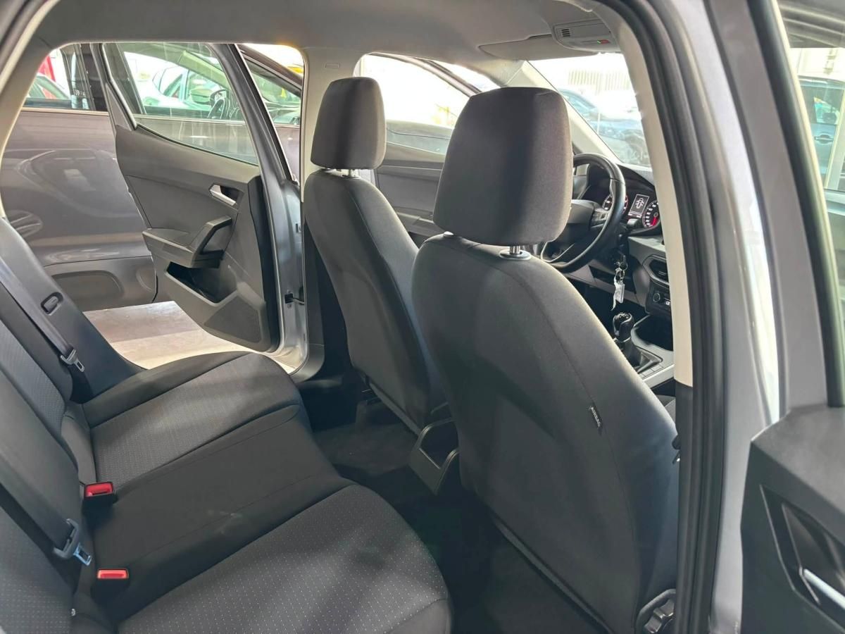 seat-arona-2022-gasolina-999cc