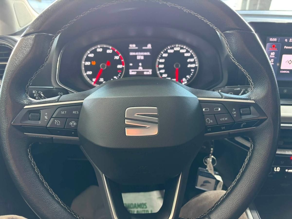 seat-arona-2022-gasolina-999cc