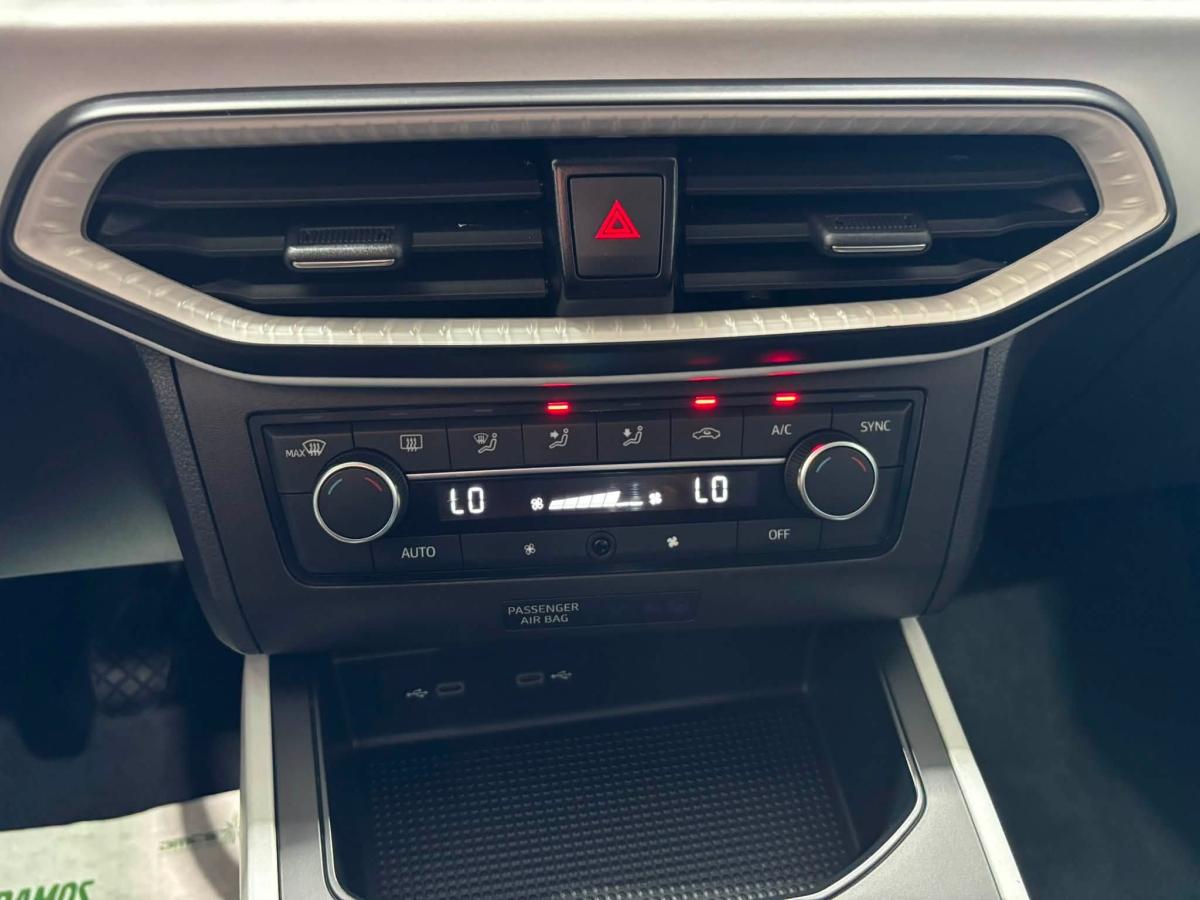 seat-arona-2022-gasolina-999cc