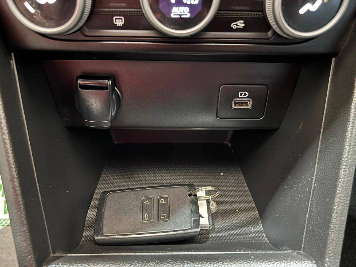 dacia-jogger-2023-gpl-999cc