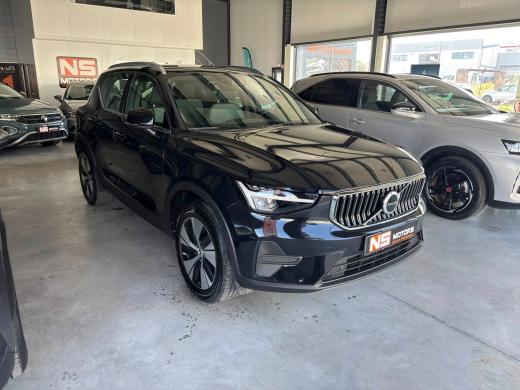 volvo-xc40-2022-hibrido-a-gasolina-1477cc
