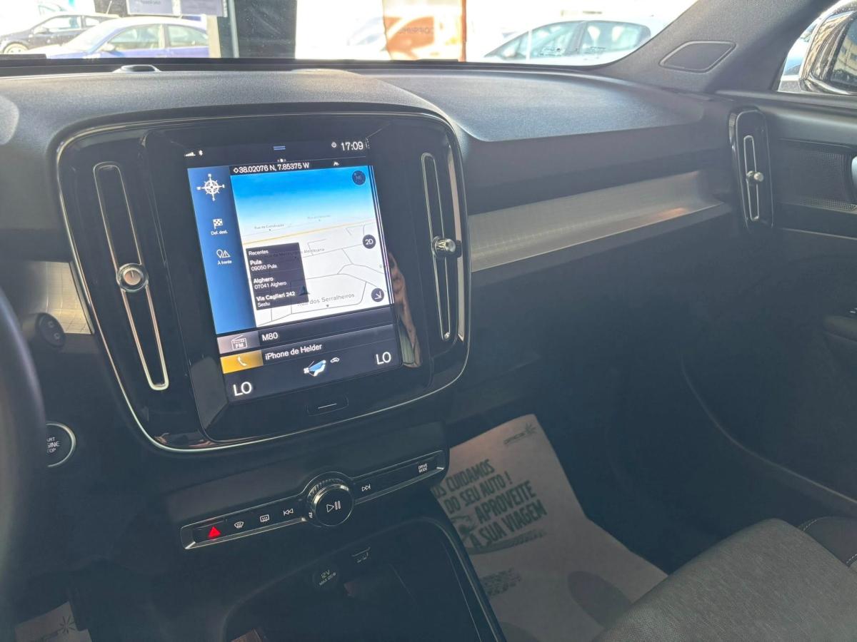 volvo-xc40-2022-hibrido-a-gasolina-1477cc