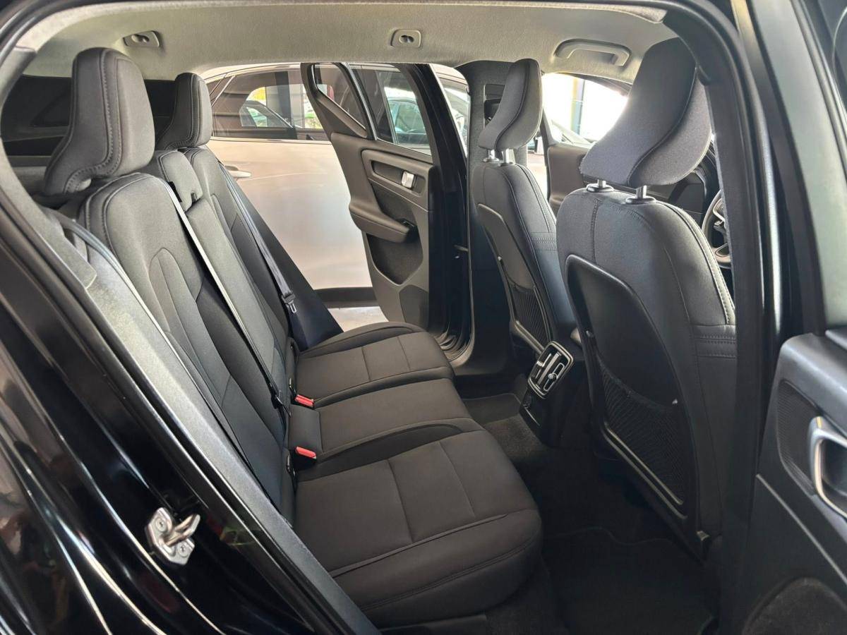 volvo-xc40-2021-hibrido-a-gasolina-1477cc