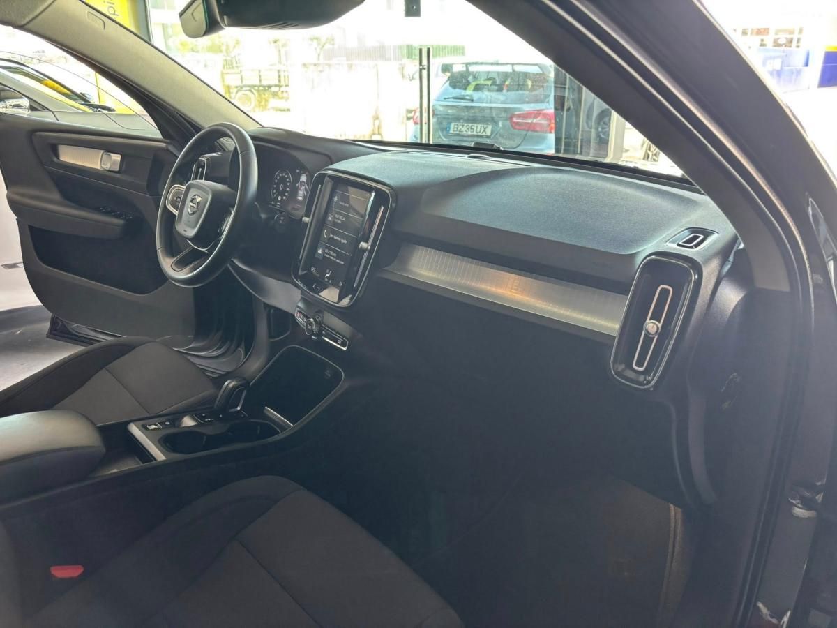 volvo-xc40-2021-hibrido-a-gasolina-1477cc