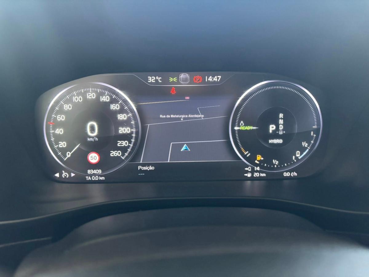 volvo-xc40-2021-hibrido-a-gasolina-1477cc