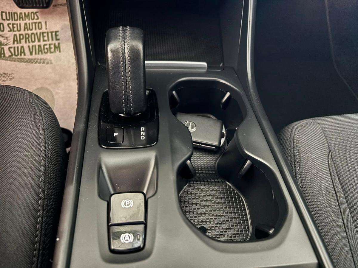 volvo-xc40-2021-hibrido-a-gasolina-1477cc