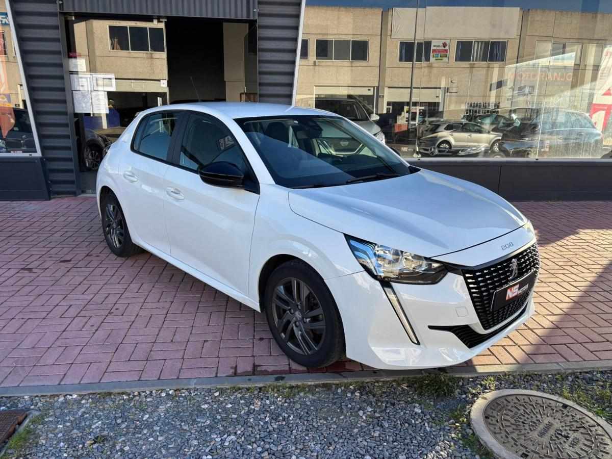 peugeot-208-2022-gasolina-1199cc
