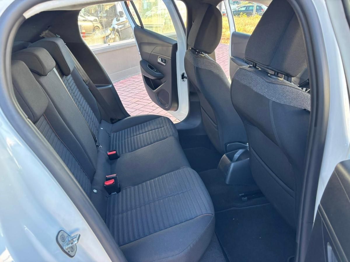 peugeot-208-2022-gasolina-1199cc