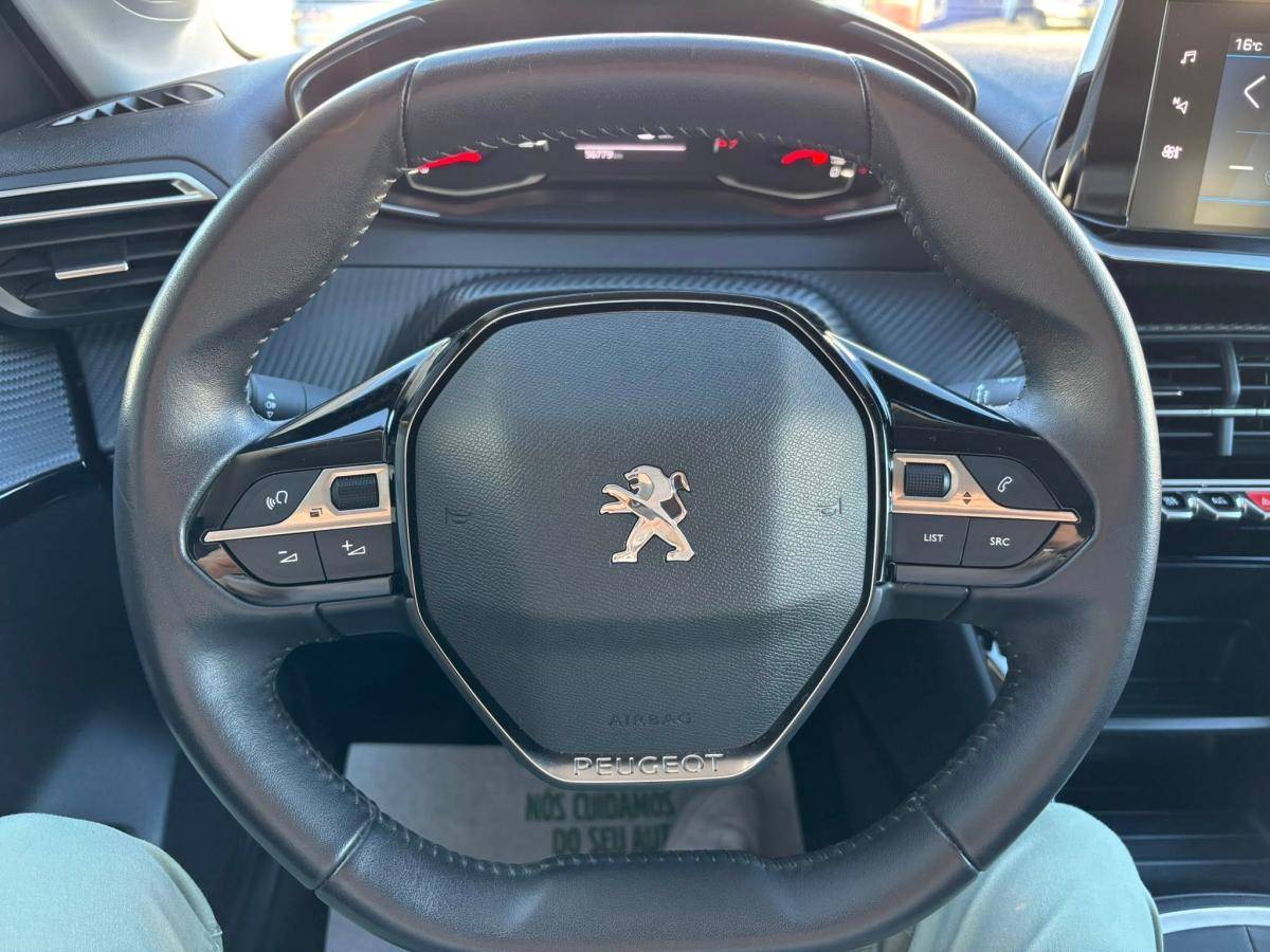 peugeot-208-2022-gasolina-1199cc