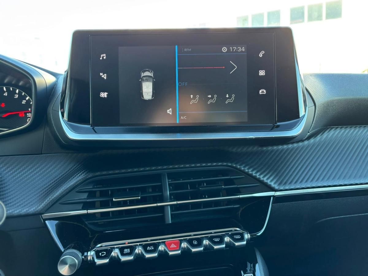peugeot-208-2022-gasolina-1199cc
