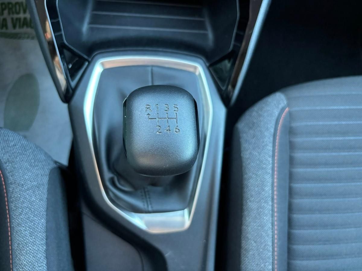 peugeot-208-2022-gasolina-1199cc
