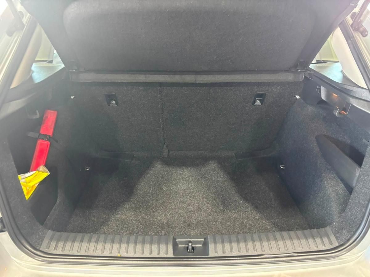 skoda-kamiq-2023-gasolina-999cc